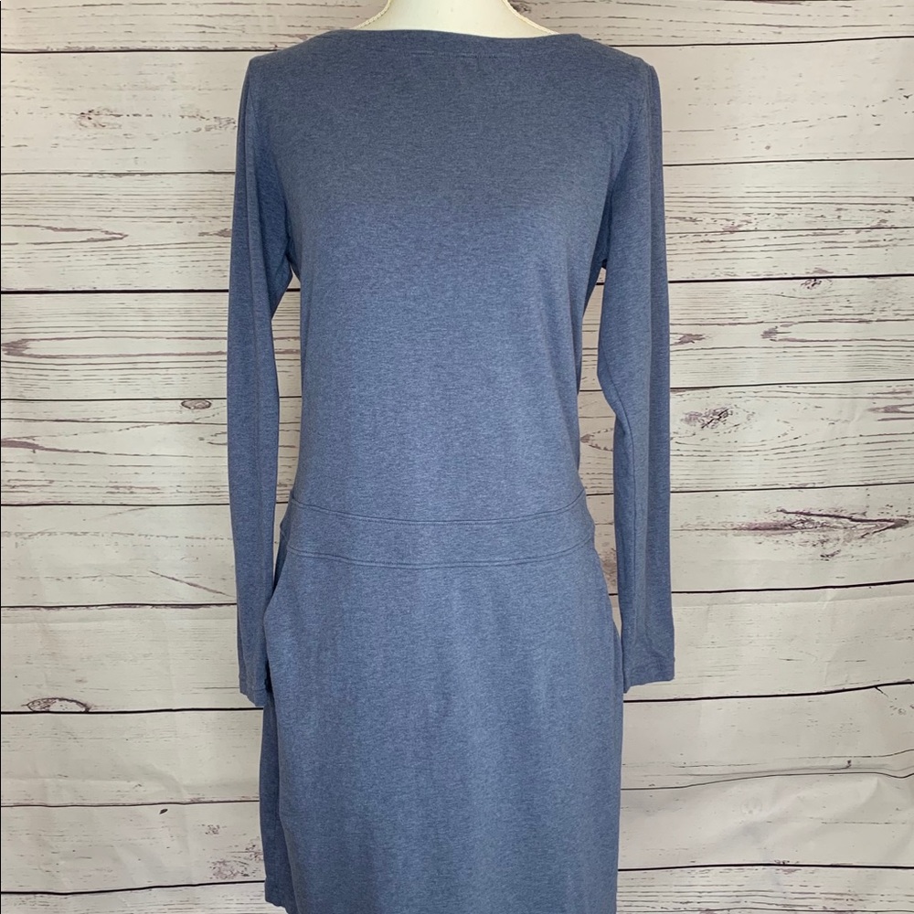 Merrell blue fitted knit dress with pockets medium